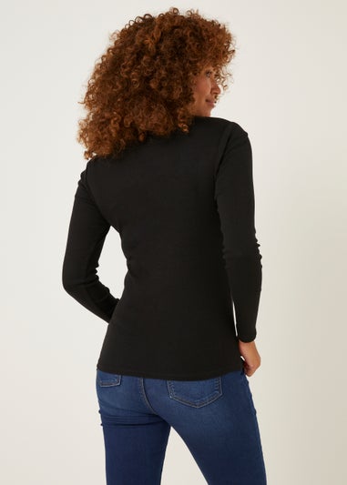 Black Long Sleeve T-Shirt