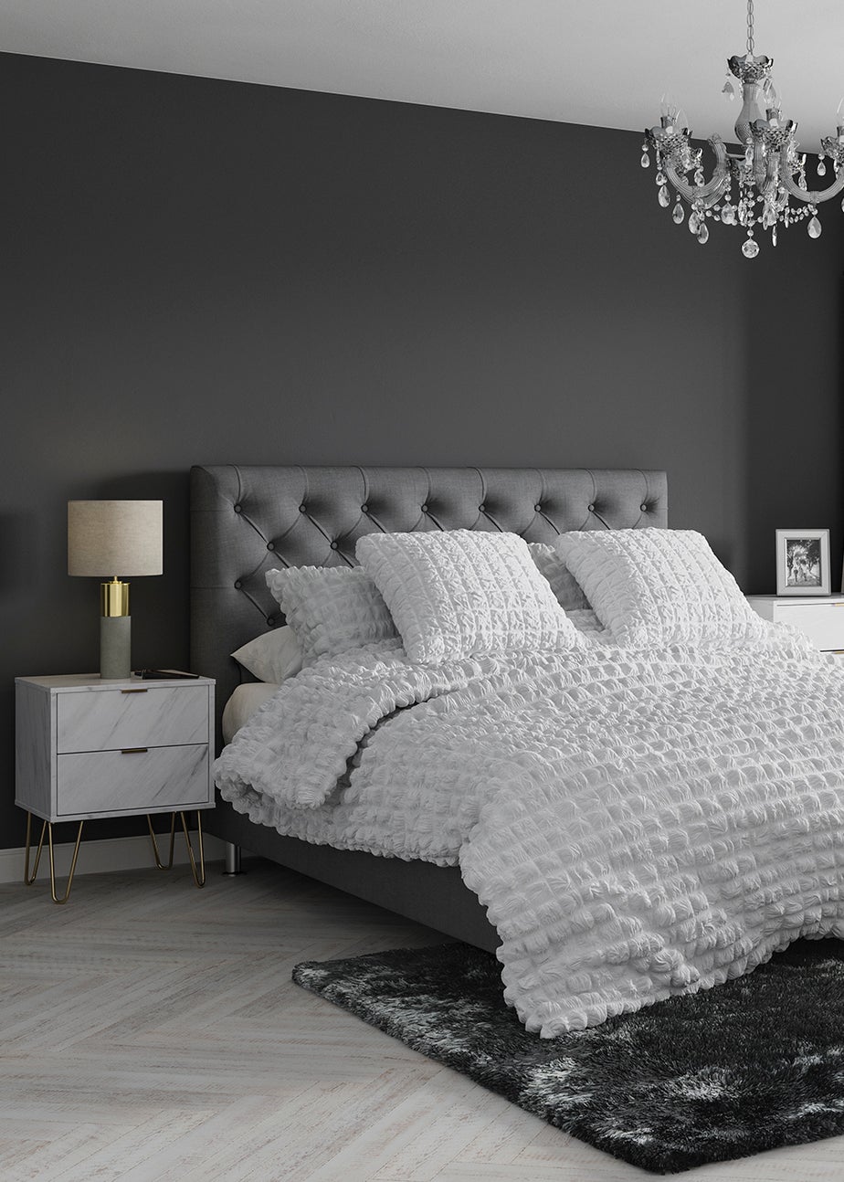 White Cotton Seersucker Duvet Set