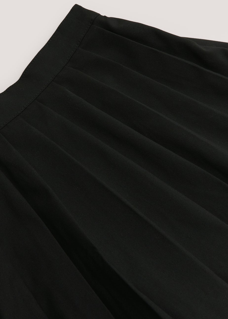 Girls Black Pleated School Skirt (8-16yrs)