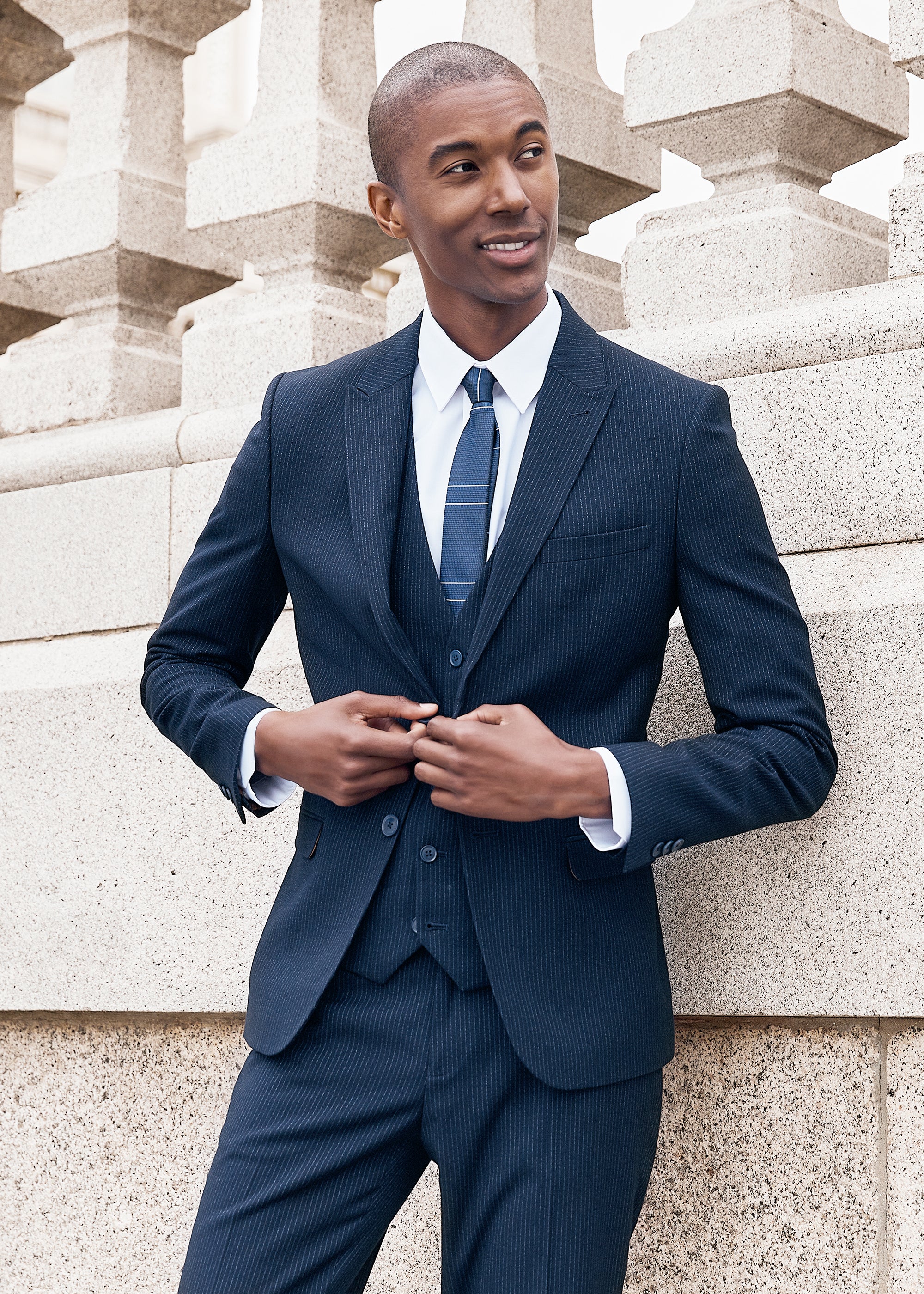 navy blue suit tie ideas