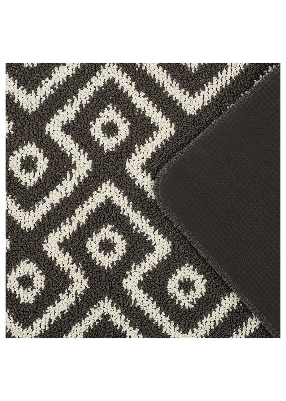 Geometric Muddle Mat (75cm x 50cm)