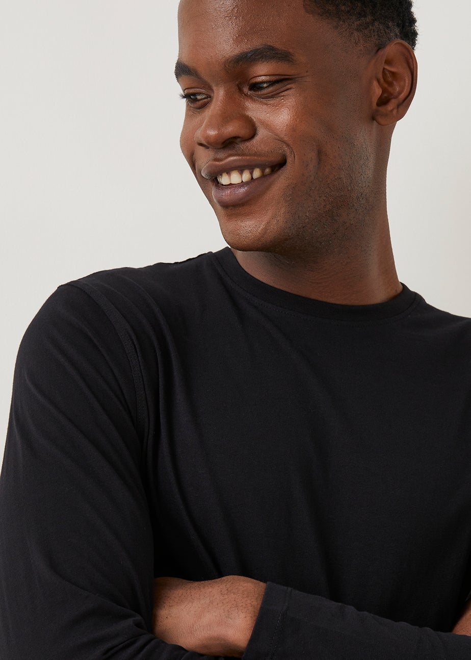 Black Essential Long Sleeve Crew Neck T-Shirt