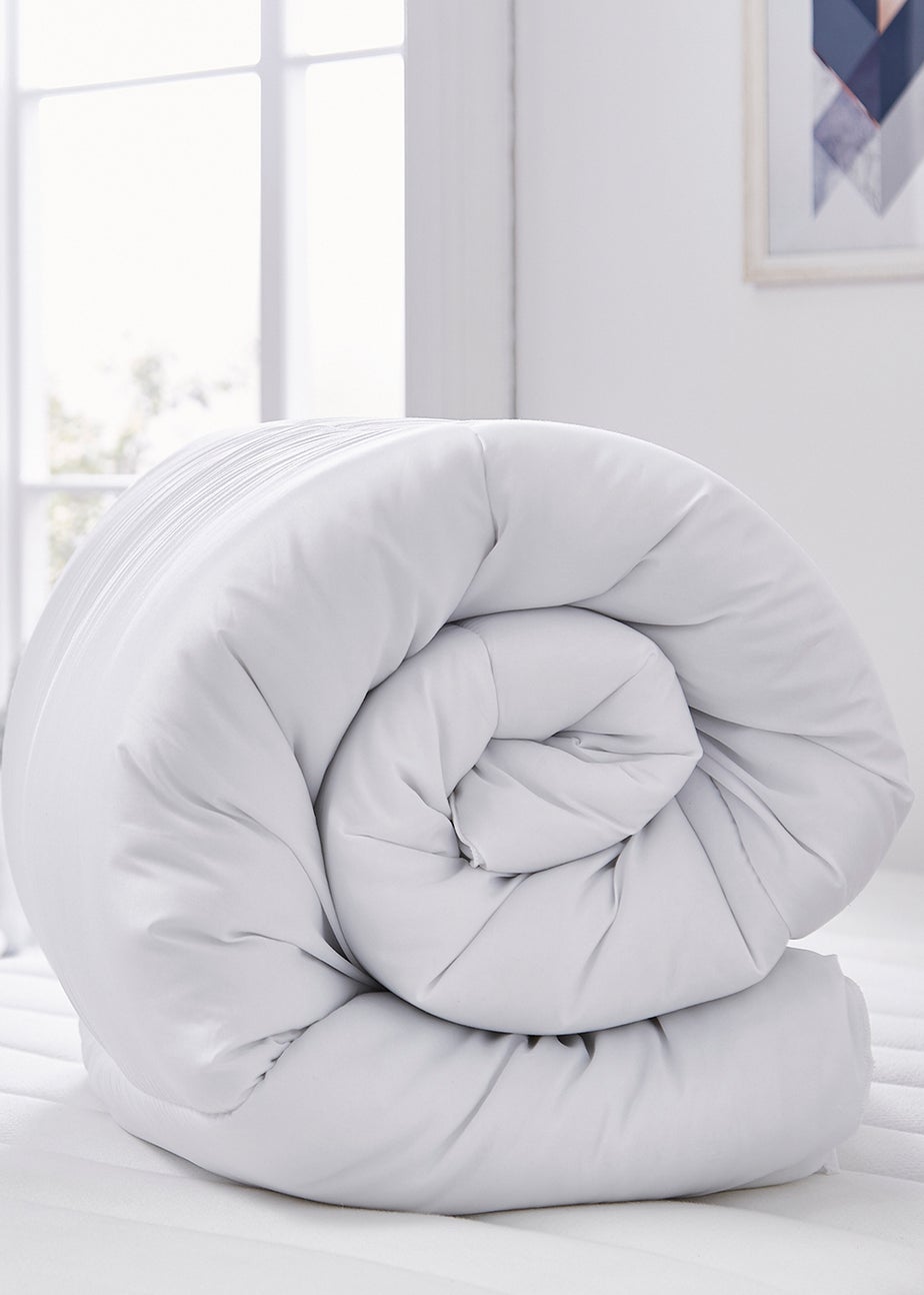 Silentnight Essentials Duvet (13.5 Tog)
