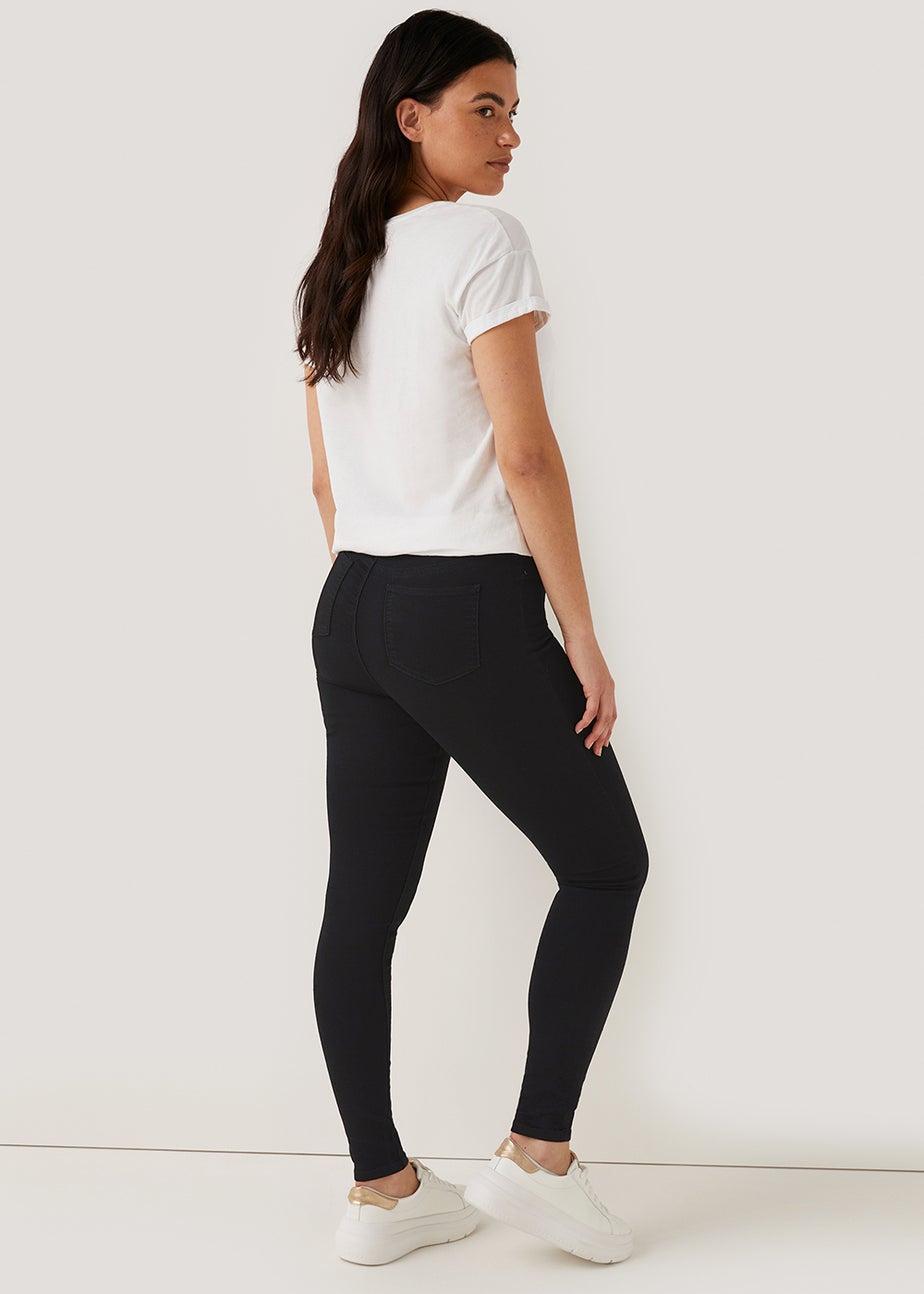 Rosie Black Pull On Jeggings (Long Length)
