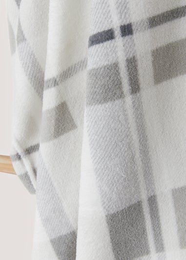 Grey Check Fleece Throw Blanket (130cm x 150cm)