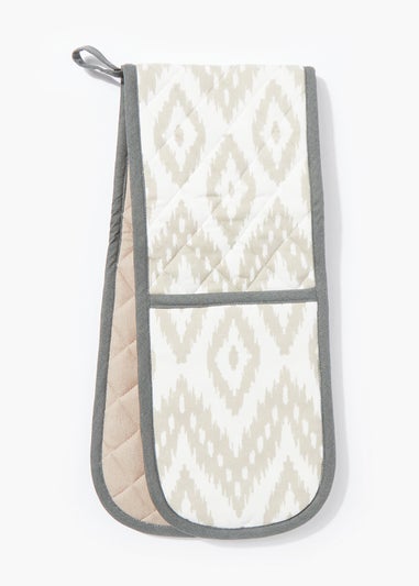 Beige Printed Oven Gloves (92cm x 18cm)