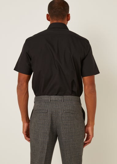 Taylor & Wright Black Easy Care Regular Fit Short Sleeve Shirt