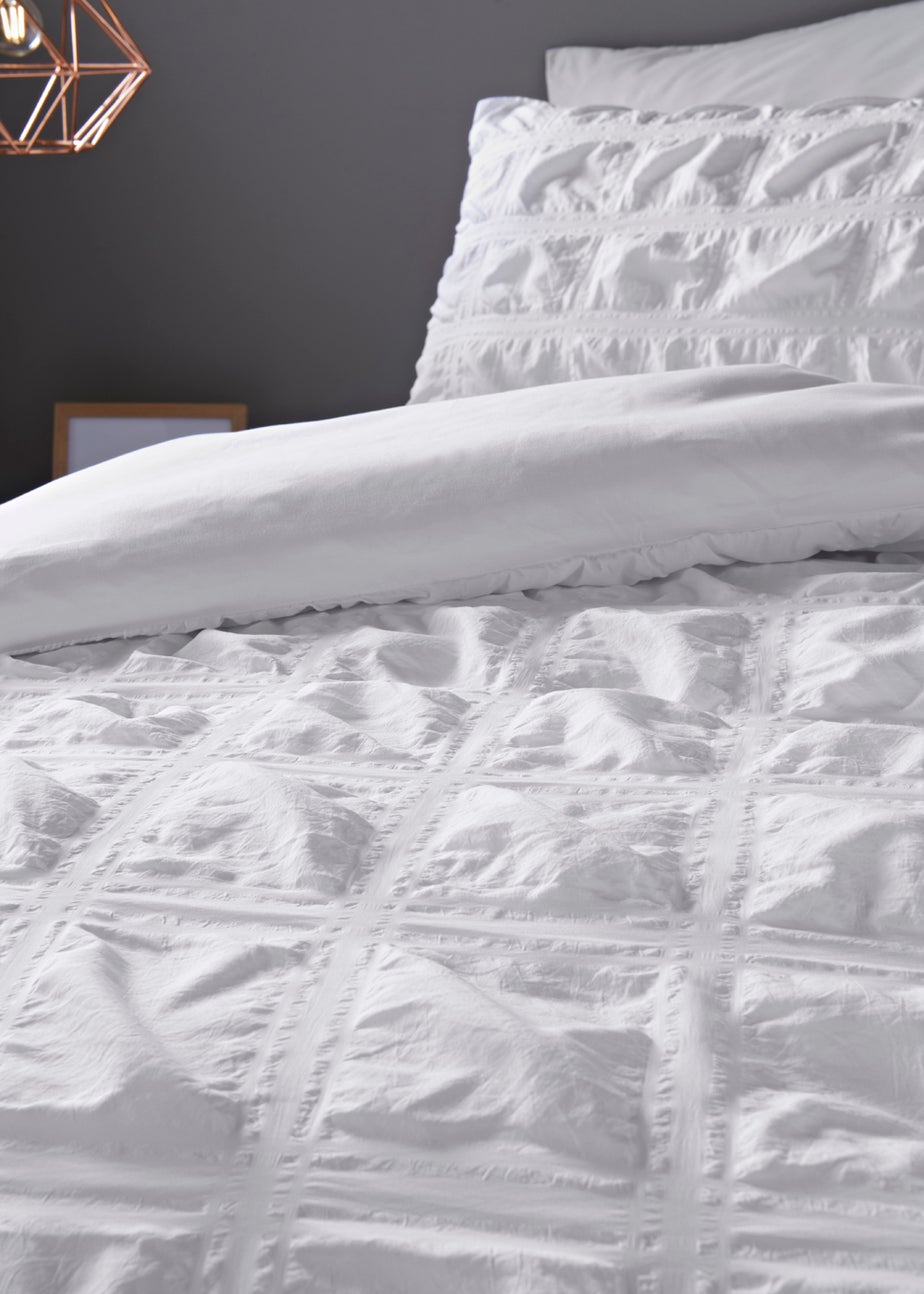 White Seersucker Duvet Cover