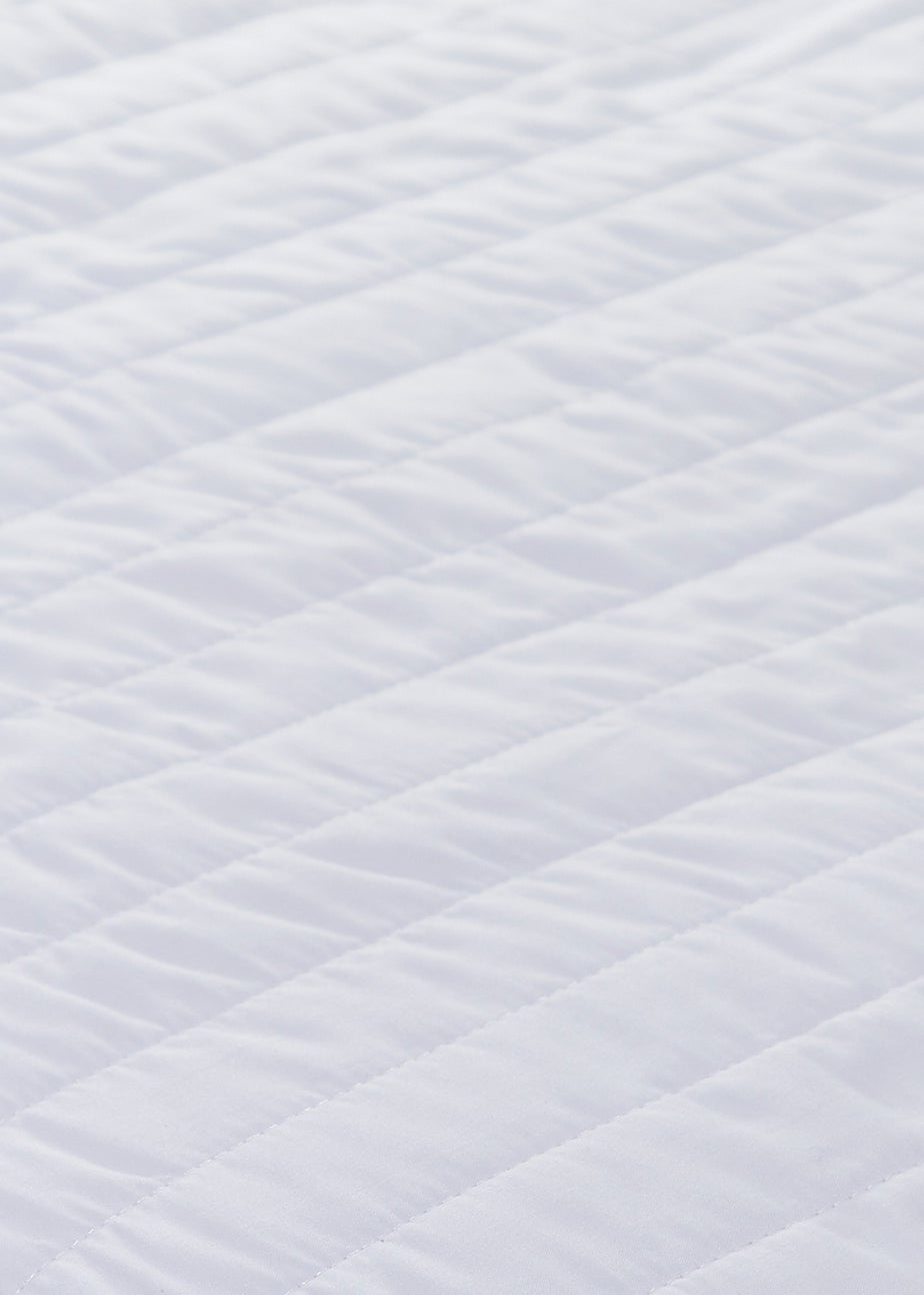 Silentnight Essentials Mattress Protector