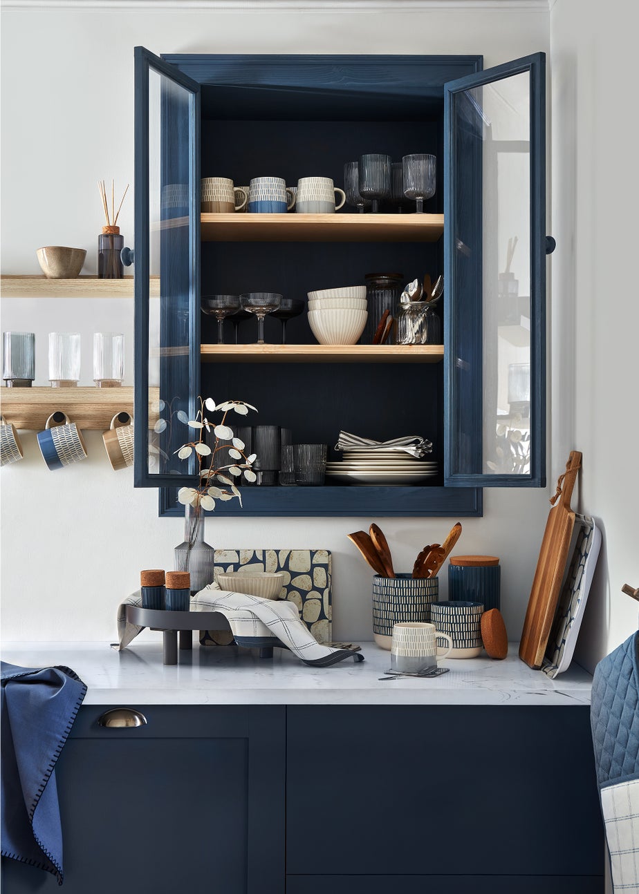 Large Canister With Cork Lid (11cm x 17.5cm)