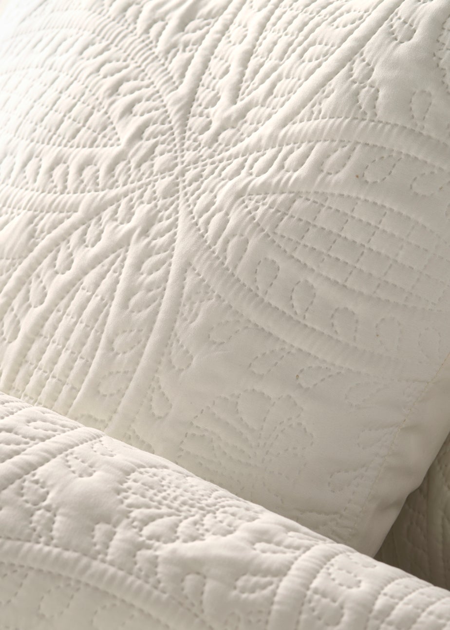 Ivory Pinsonic Duvet Cover