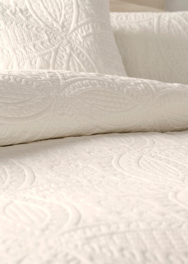 Ivory Pinsonic Duvet Cover