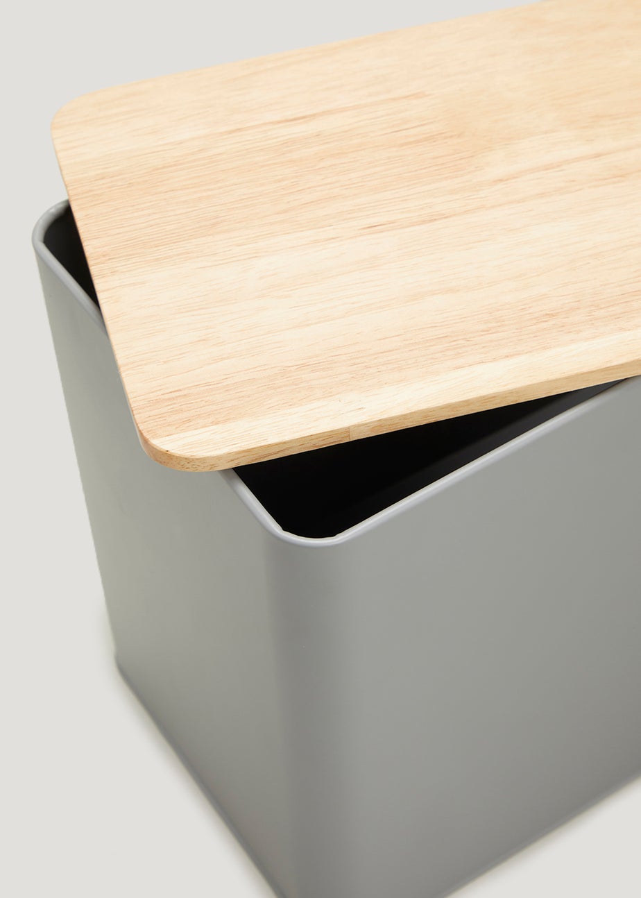 Grey Metal Lidded Bamboo Bread Bin (33cm x 24cm)
