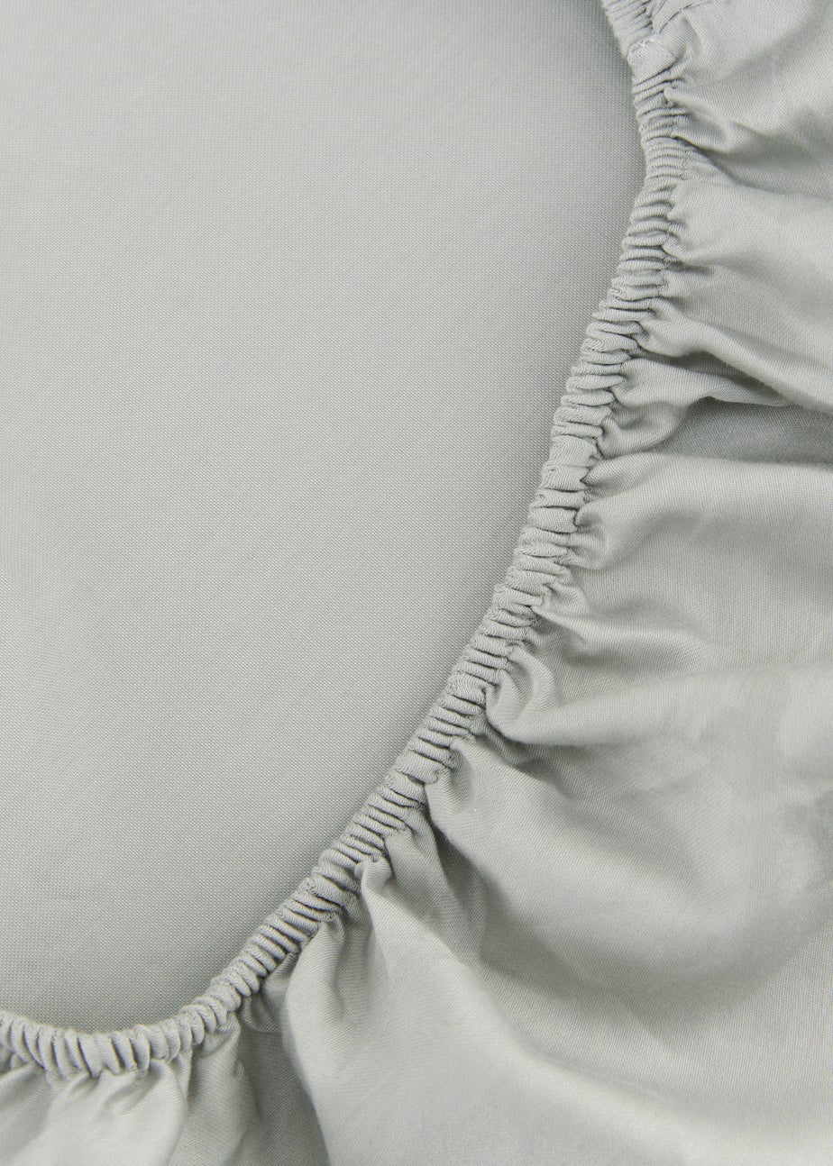 Grey 100% Cotton Fitted Bed Sheet (200 Thread)