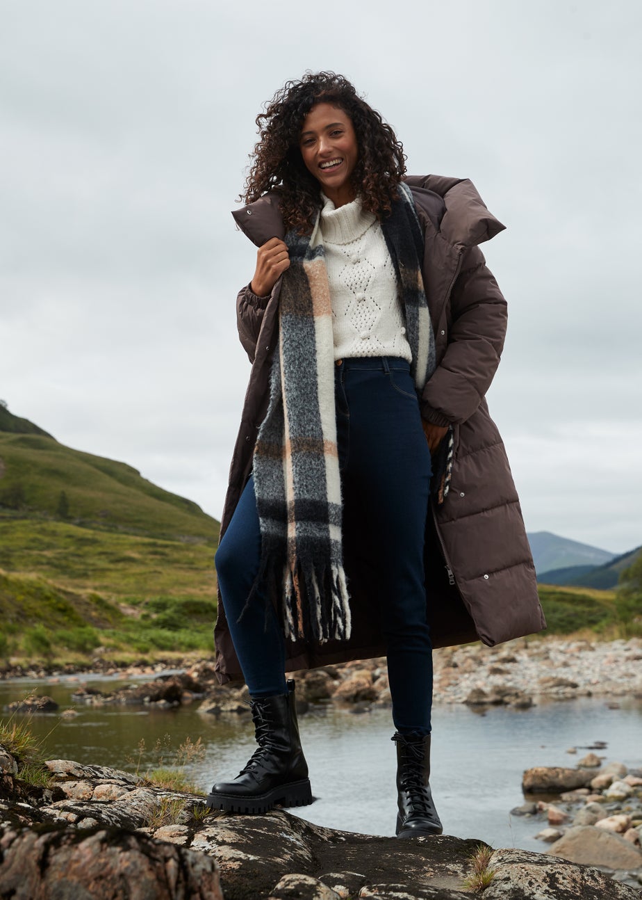 Black Leather Chunky Boots