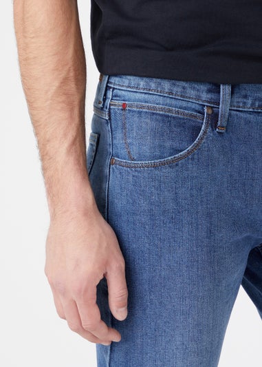 Wrangler Mid Stonewash Slim Fit Jeans