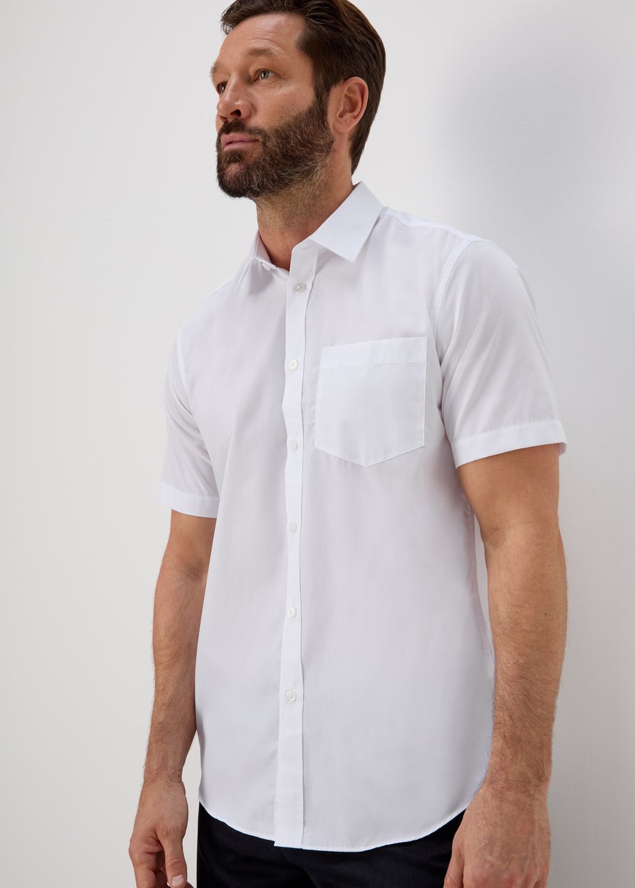 Taylor & Wright White Easy Care Regular Fit Short Sleeve Shirt