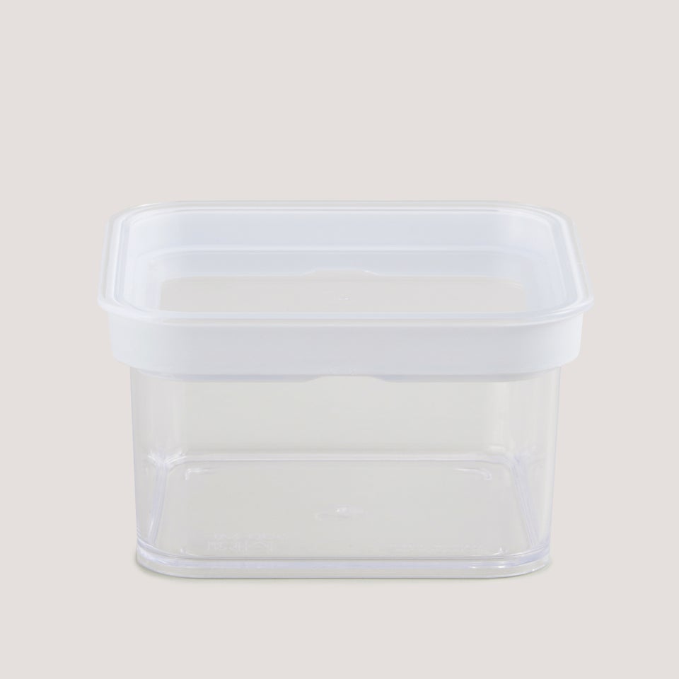 Clear Lid Stackable Food Storage