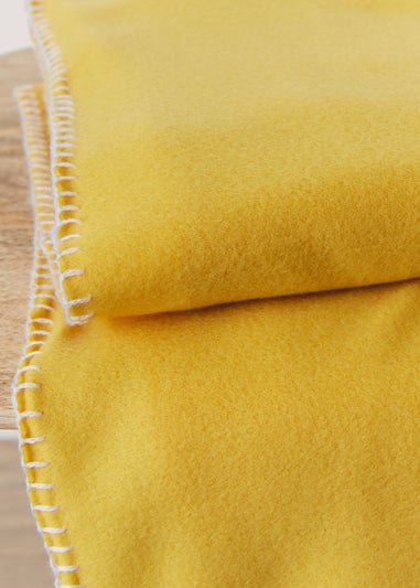 Yellow Fleece Throw (150cm x 130cm)