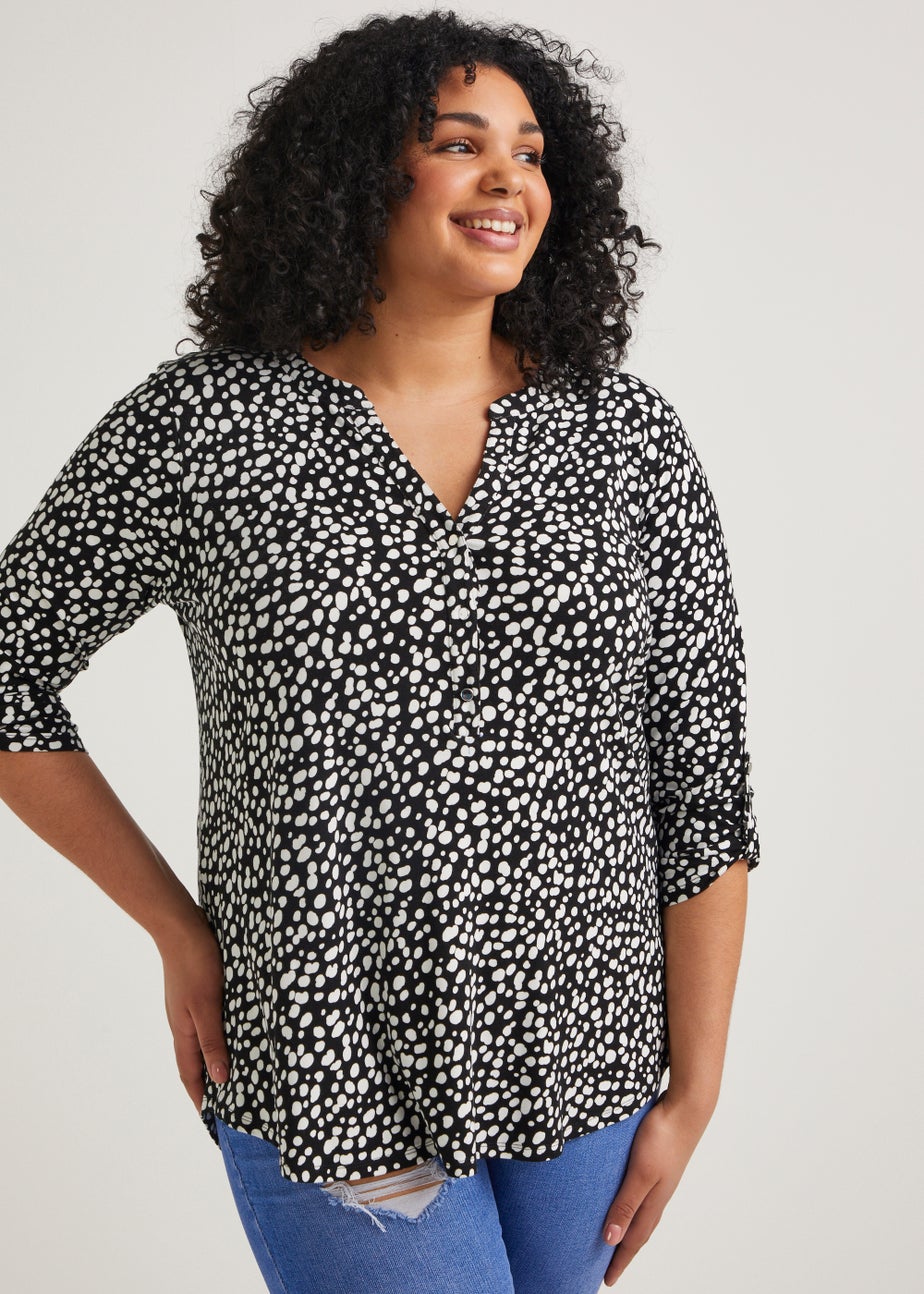 Papaya Curve Black Spot Button Up Blouse