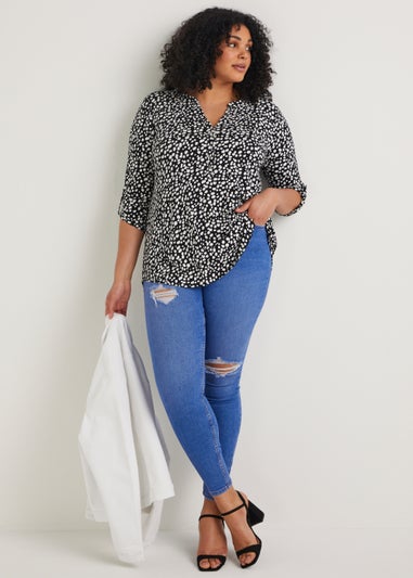 Papaya Curve Black Spot Button Up Blouse