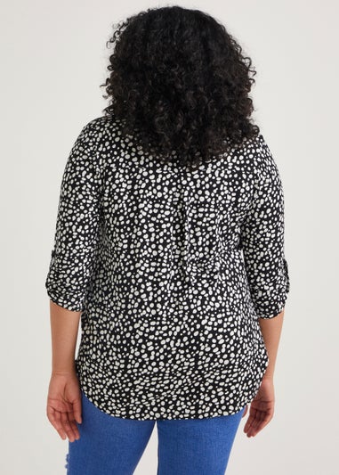 Papaya Curve Black Spot Button Up Blouse