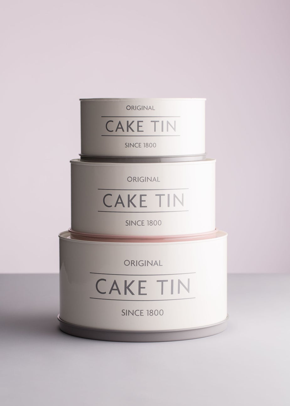 Mason Cash Innovative Kitchen Set of 3 Cake Tins (22.5cm x 22.5cm x 14.5cm)