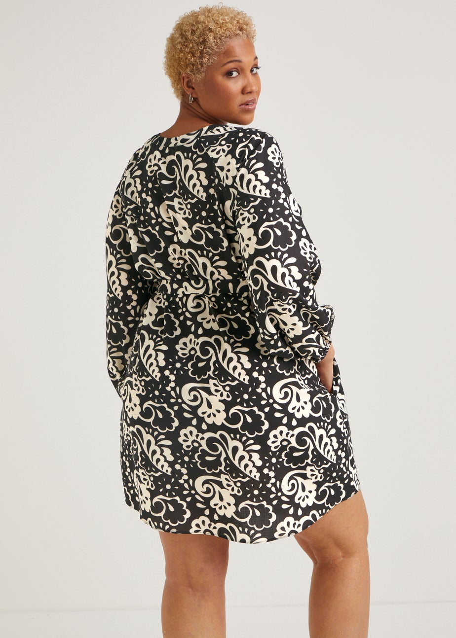 Papaya Curve Black & White Print Belted Shirt Dress