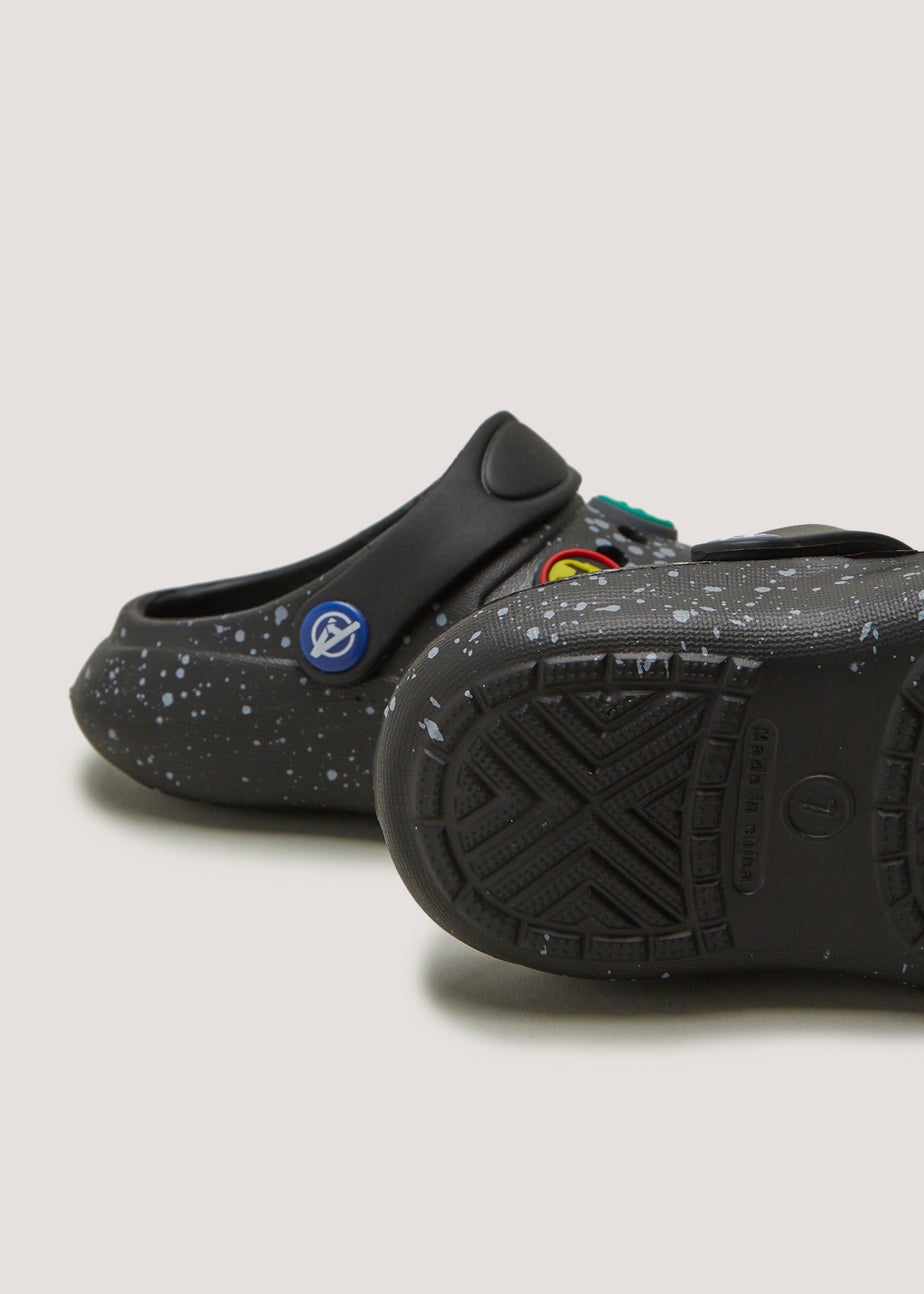 Boys Black Marvel Avengers Clogs (Younger 4-12)