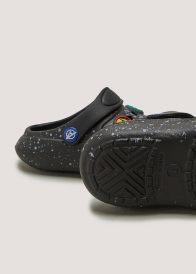Boys Black Marvel Avengers Clogs (Younger 4-12)