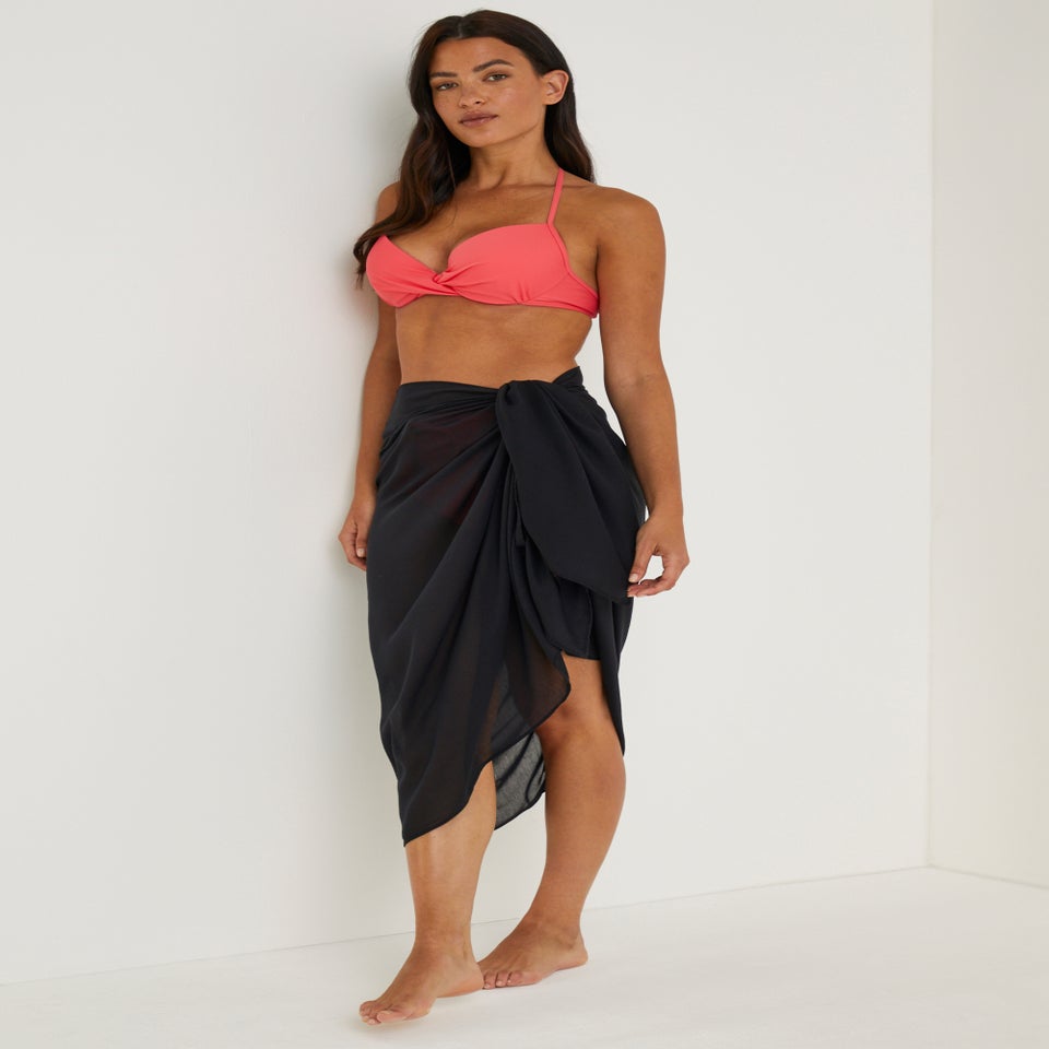 Black Sarong