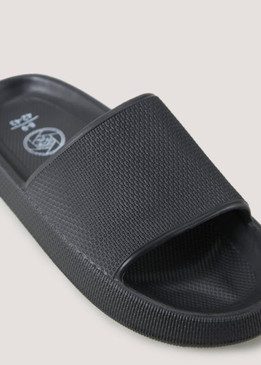 Black Chunky Sliders