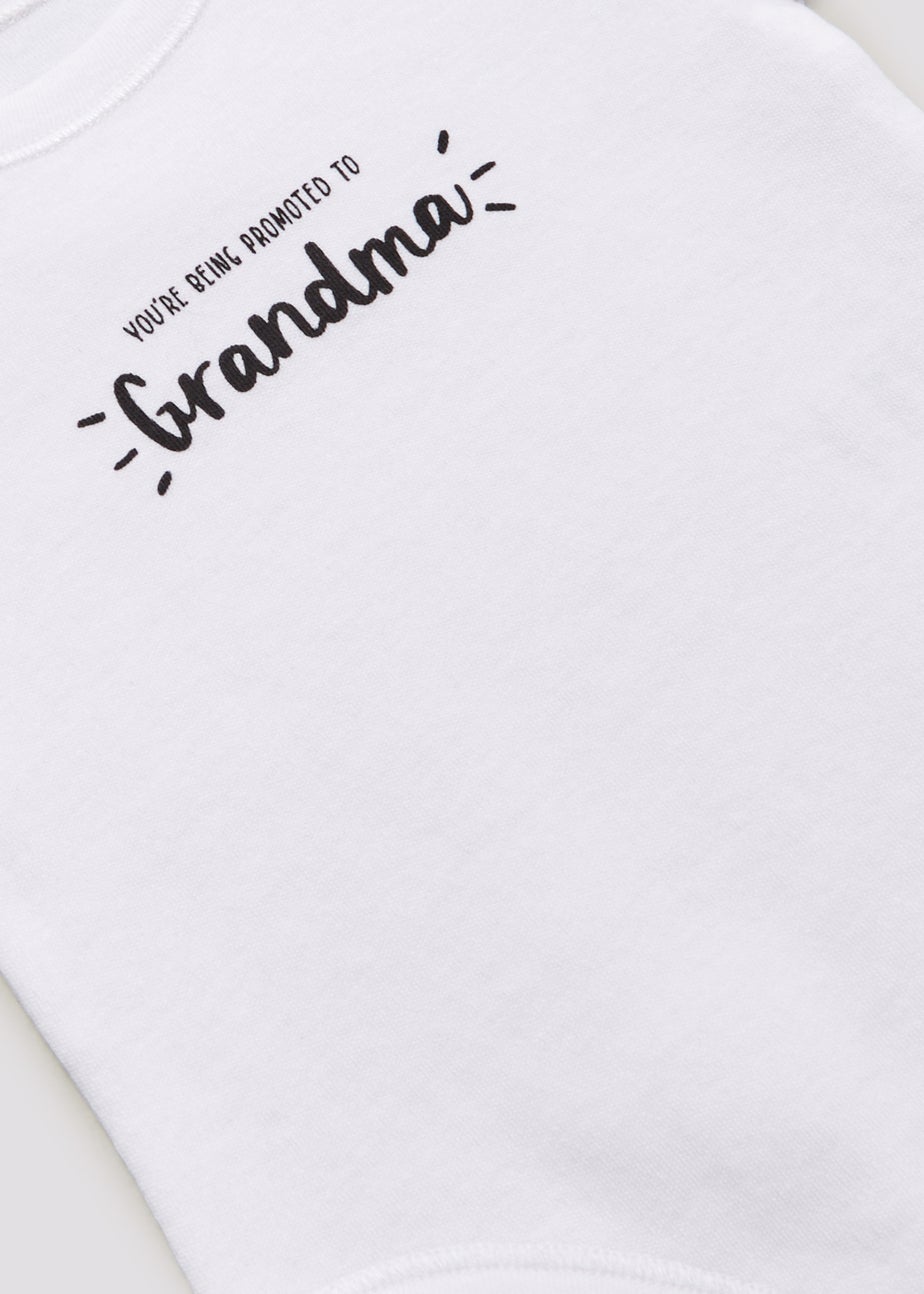 Baby White Grandma Announcement Bodysuit (Newborn-3mths)