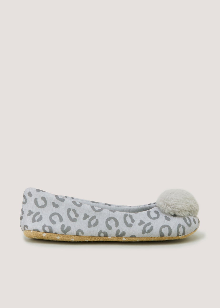Grey Leopard Print Ballet Slippers