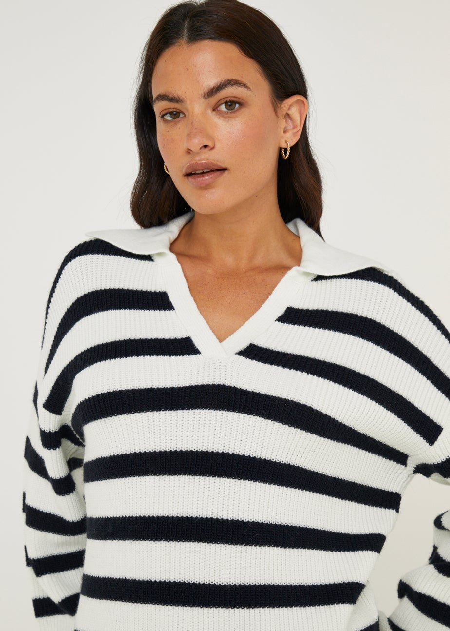 Cream Stripe Collar Wide Sleeve Jumper