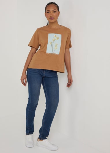 JDY Farock Camel Graphic T-Shirt