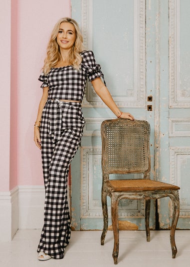 Girls on Film by Dani Dyer Black Gingham Co-Ord Trousers