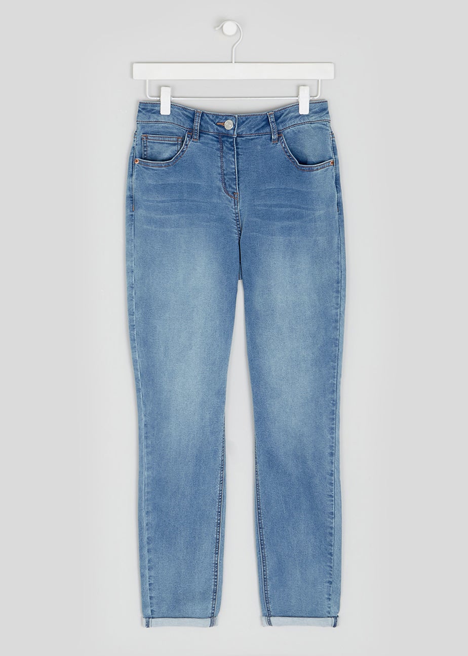 Jolie Relaxed Skinny Jeans