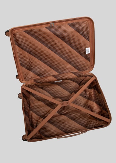 IT Luggage Cream Hard Shell Suitcase