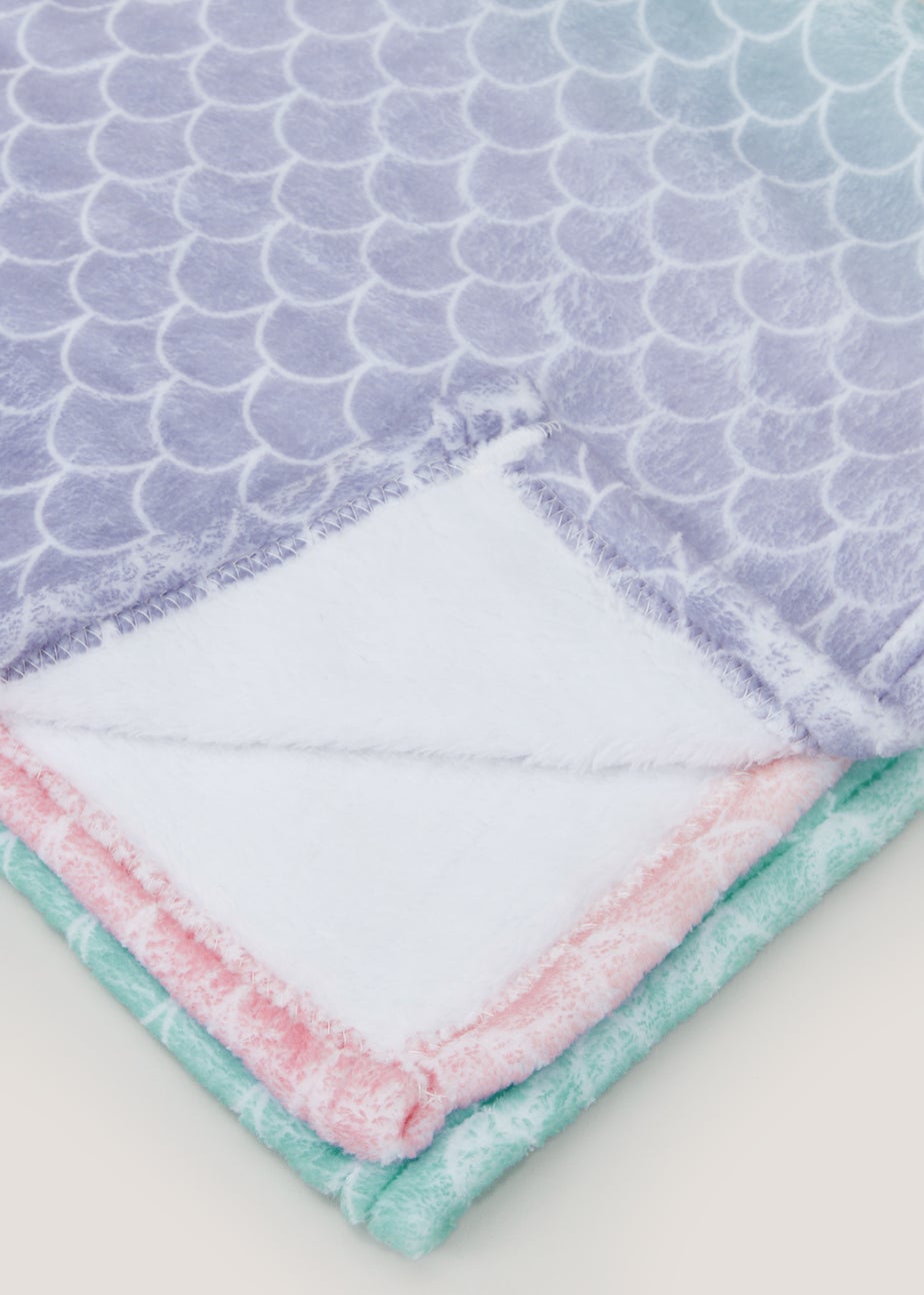 Mermaid Cat Travel Blanket (25cm x 20cm x 8cm)