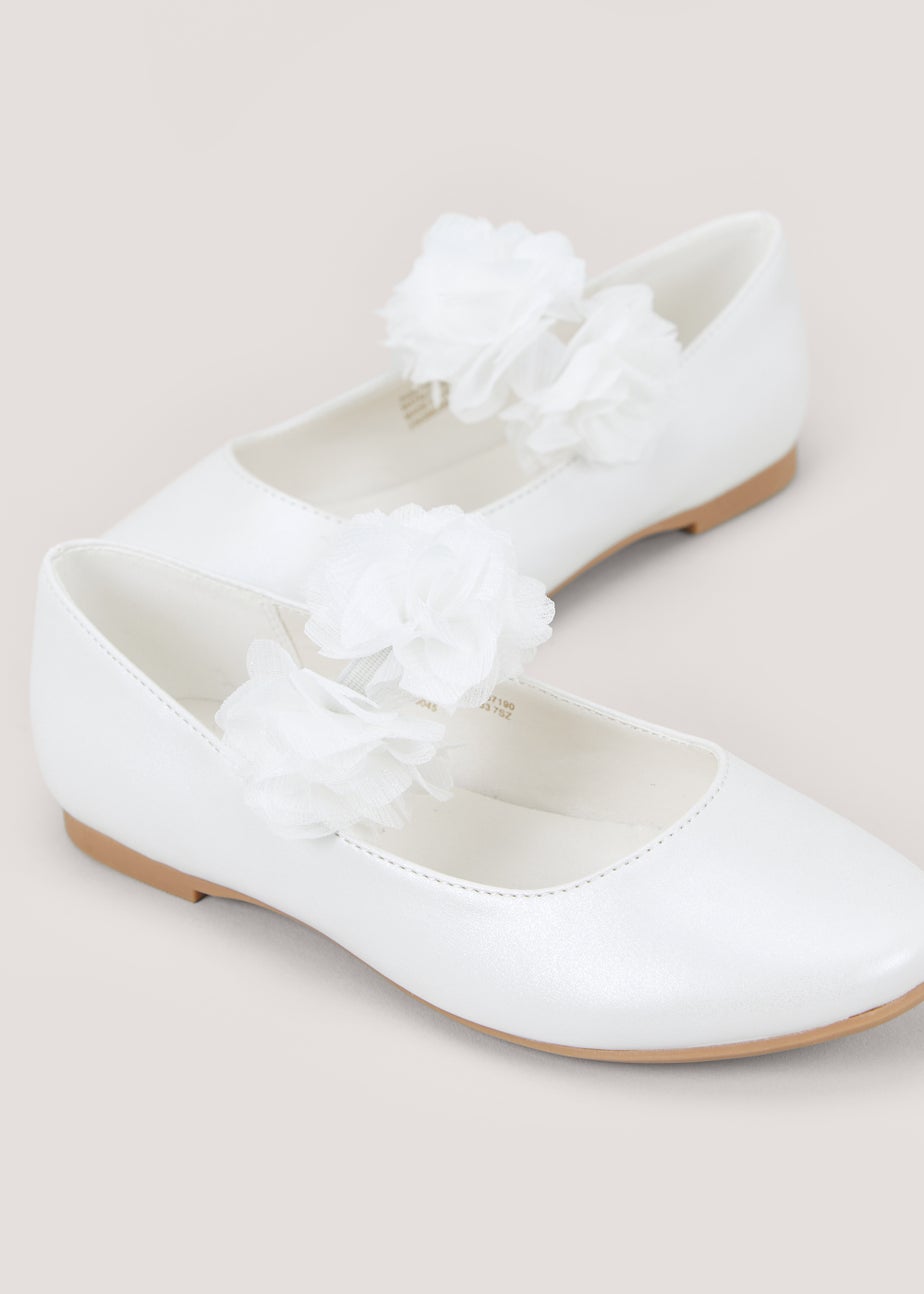 Girls White Bridesmaid Ballet Flats (Younger 10-Older 5) Matalan