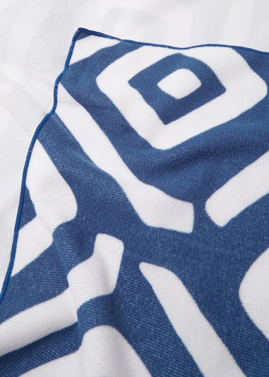 Blue Geometric Microfibre Beach Towel (150cm x 70cm)