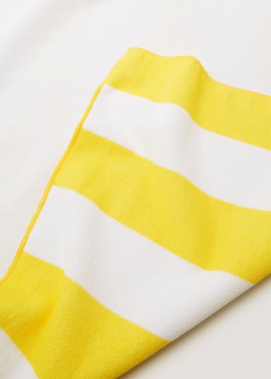 Yellow Stripe Microfibre Beach Towel (150cm x 70cm)