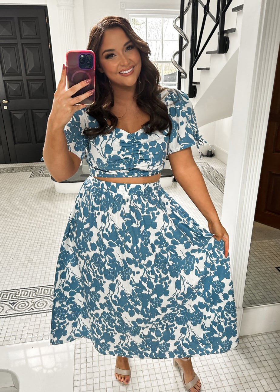 In the Style Jac Jossa Blue Floral Midi Skirt