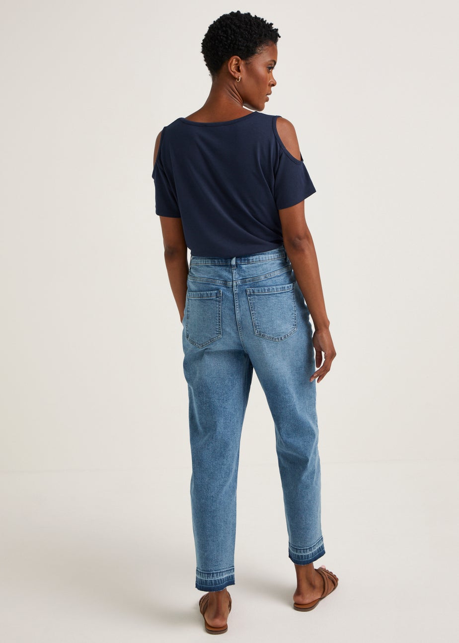 Papaya Petite Ava Mid Wash Mom Jeans