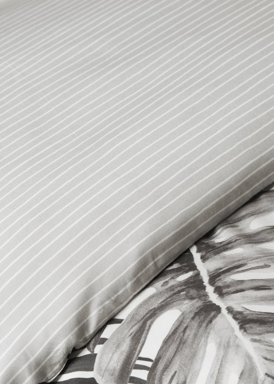 Monochrome Palm Print Reversible Duvet Cover