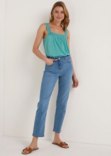 Grace Light Wash Straight Fit Jeans