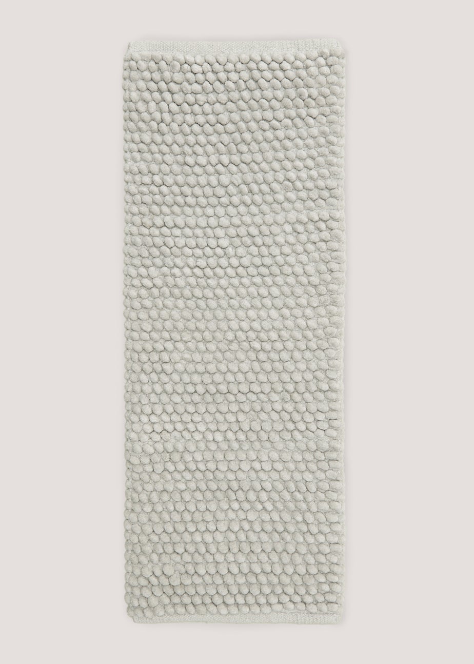 Grey Chunky Bobble Bath Runner (105cm x 40cm)