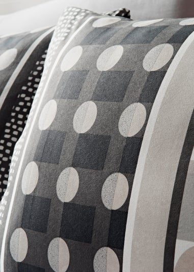 Grey Geo Stripe Print Duvet Cover