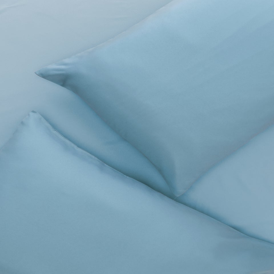 Blue Super Soft Fitted Bed Sheet & Pillowcase Bundle